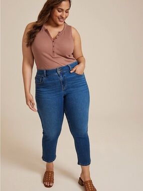 Maurices 18W m jeans Curvy High Rise Slim Straight Ankle jeans